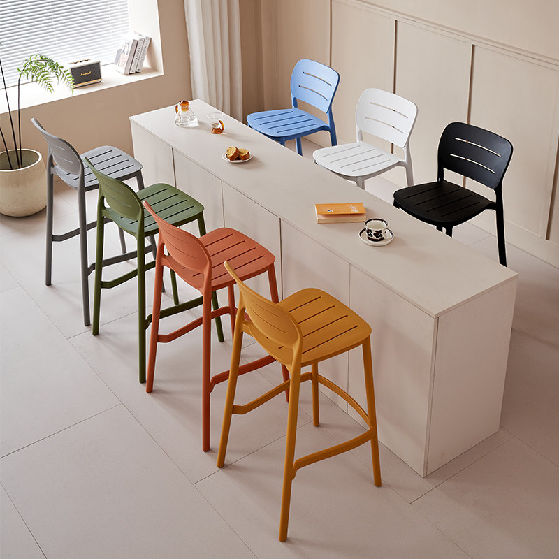 كرسي بار حديث قابل للتكديس، كر - مراجعة Outdoor Furniture Kitchener وسعره