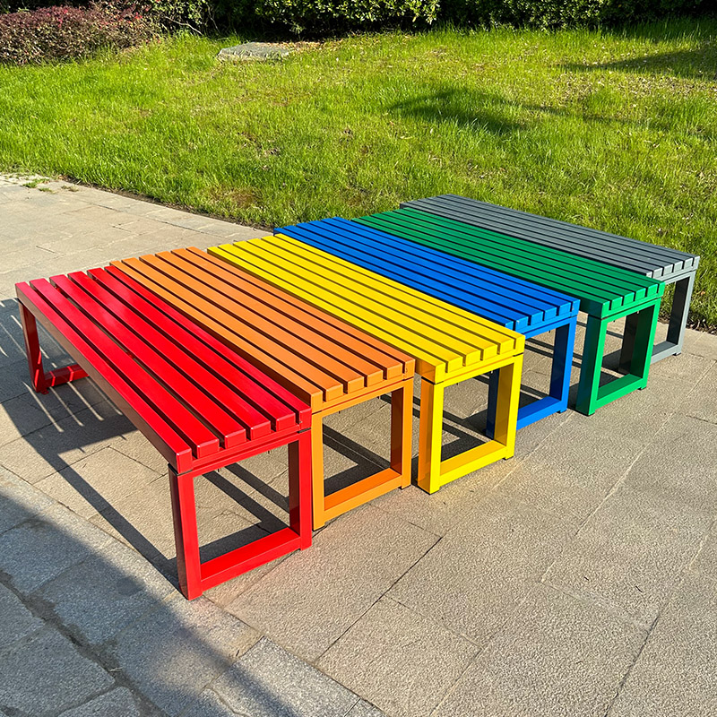 مقعد أبيض لمشاهير الإنترنت مع  - مراجعة Outdoor Furniture Bench وسعره